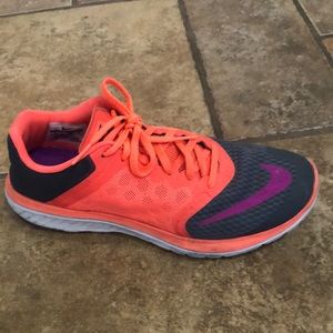 Meet your Posher, Lorelei